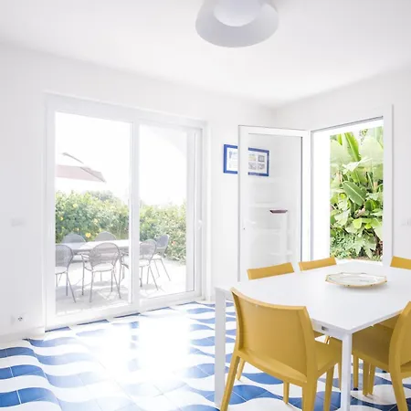 Sterlizia Holiday home